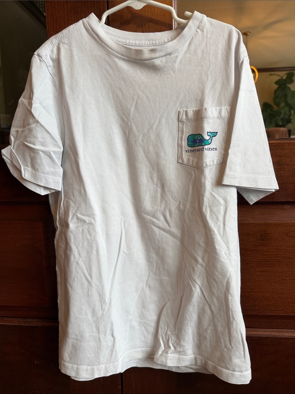 Vineyard Vines kids White Pocket Tee with Whale Logo